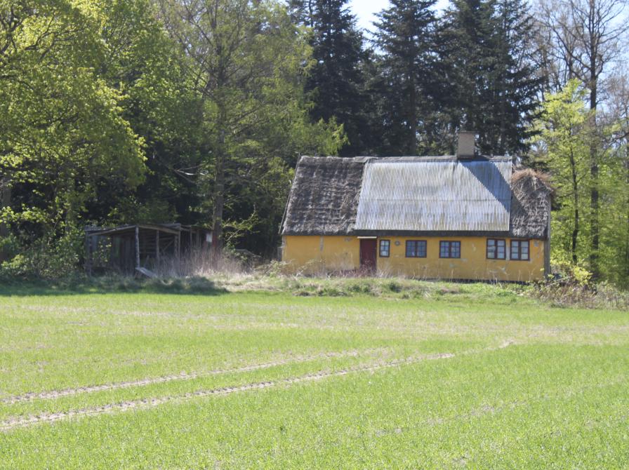 Hus under Aastrup før nedrivning (fra Erik Jørgensens billedsamling)
